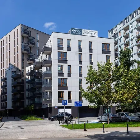 Aleja Solidarnosci 60b Ii By Renters Апартаменты Варшава